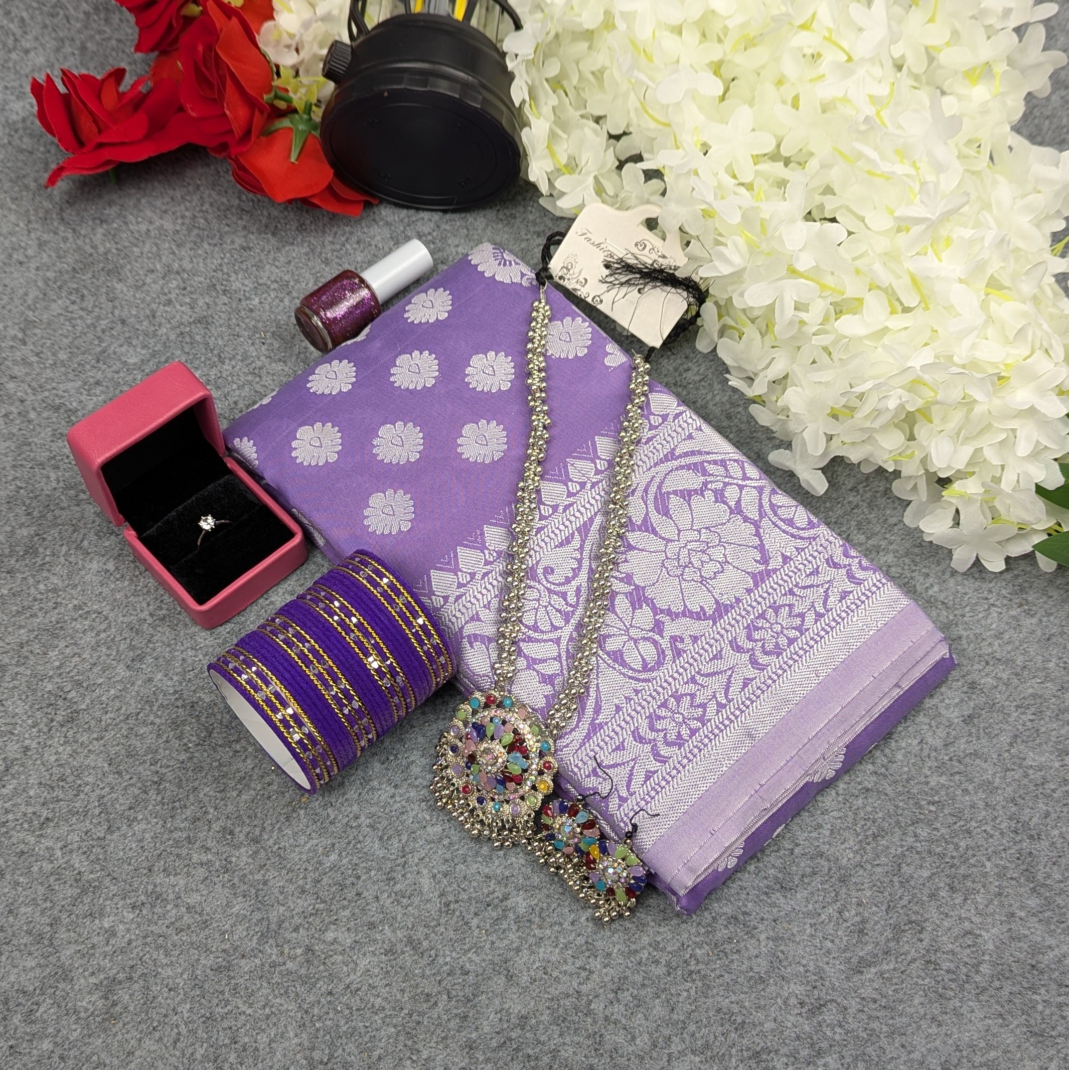 Premium Silk Katan Saree Combo Set - Lavender - Image 3