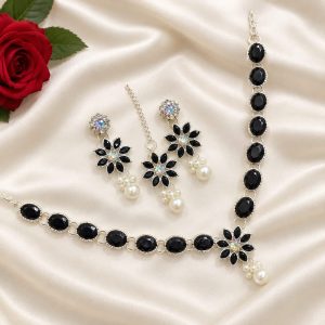 Premium Royal Black Stone and Pearl Jewelry Set (Complete Jewelry Set: Necklace, Earrings & Tikka)